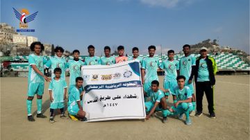 فوز فريق الهلال الأحمر على فريق التحدي في بطولة شهداء على طريق القدس بحجة فوز فريق الهلال الأحمر على فريق التحدي في بطولة شهداء على طريق القدس بحجة