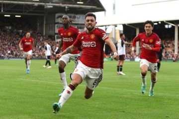 مانشستر يونايتد ينتزع فوزا مهما من فولهام في الدوري الإنجليزي مانشستر يونايتد ينتزع فوزا مهما من فولهام في الدوري الإنجليزي