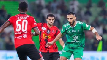 الأهلي السعودي يواجه الرياض في الجولة 24 من دوري روشن.. الموعد والقنوات الناقلة