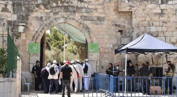 القدس: العدو الصهيوني يكثف قرارات الإبعاد عن المسجد الأقصى قبل شهر رمضان
