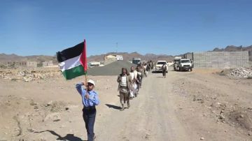 مسيران لخريجي دورات طوفان الأقصى في جحانة