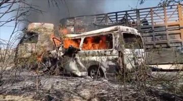 مصرع 16 في حادث مروري مروع بمديرية المحفد مصرع 16 في حادث مروري مروع بمديرية المحفد