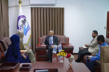 وزير الشؤون الاجتماعية والعمل يلتقي مديرة منظمة سيفروورلد وزير الشؤون الاجتماعية والعمل يلتقي مديرة منظمة سيفروورلد