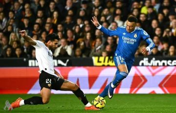 ريال مدريد يتغلب على فالنسيا وريال بيتيس يهزم أتلتيكو في الليجا