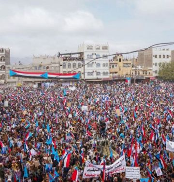 مليونية ردفان تجدد التفويض الشعبي للرئيس الزبيدي والانتقالي