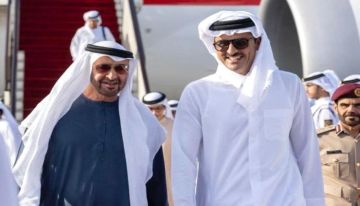 رئيس الإمارات وأمير قطر يبحثان التطورات الإقليمية في أبوظبي رئيس الإمارات وأمير قطر يبحثان التطورات الإقليمية في أبوظبي