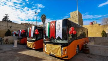 غازي عنتاب التركية تسلم 5 حافلات إلى بلدية حلب بسوريا غازي عنتاب التركية تسلم 5 حافلات إلى بلدية حلب بسوريا