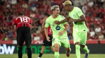 برشلونة يهزم مايوركا بثلاثية ليبتعد بالصدارة برشلونة يهزم مايوركا بثلاثية ليبتعد بالصدارة