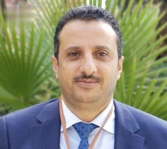 رئيس هيئة تنظيم شؤون النقل البري يعزي الرئيس المشاط في وفاة والدته رئيس هيئة تنظيم شؤون النقل البري يعزي الرئيس المشاط في وفاة والدته