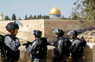 محافظة القدس: نفق طريق الحجاج الاستيطاني مزيف وتزوير للتاريخ محافظة القدس: نفق طريق الحجاج الاستيطاني مزيف وتزوير للتاريخ