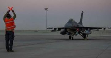 قاعدة العديد تدخل دائرة التوتر.. إجلاء أفراد بعد الهجوم على إيران