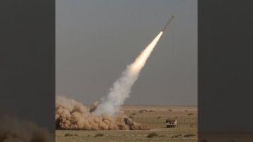 إصابة مباشرة لمبنى في عسقلان مع بدء هجوم أمريكي إسرائيلي واسع على إيران إصابة مباشرة لمبنى في عسقلان مع بدء هجوم أمريكي إسرائيلي واسع على إيران