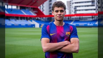 صفقة تاريخية.. حمزة عبد الكريم أول مصري في صفوف برشلونة الإسباني صفقة تاريخية.. حمزة عبد الكريم أول مصري في صفوف برشلونة الإسباني