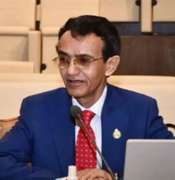 فبراير.. القبيلة شاهد ما شاف حاجة فبراير.. القبيلة شاهد ما شاف حاجة