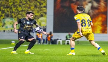 التعادل الإيجابي خيم على مواجهة التعاون والخليج في دوري روشن