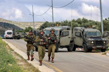 إصابة فلسطيني برصاص العدو الصهيوني في بيت لحم وآخرين بالاختناق في الخليل إصابة فلسطيني برصاص العدو الصهيوني في بيت لحم وآخرين بالاختناق في الخليل