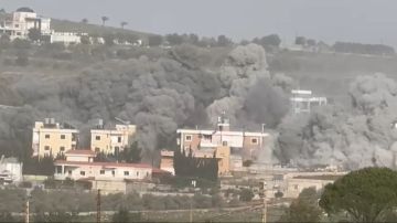 لبنان: العدو الإسرائيلي يقصف مبنيين هددهما في إقليم التفاح وقضاء النبطية لبنان: العدو الإسرائيلي يقصف مبنيين هددهما في إقليم التفاح وقضاء النبطية