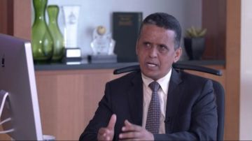 مصدر عسكري في الانتقالي: الرياض تمارس الخداع السياسي وتكرر سيناريو 2022