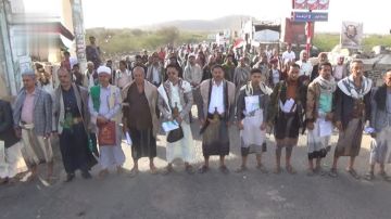 مسيرات حاشدة في لحج تأكيدا على الثبات والجاهزية للجولة القادمة