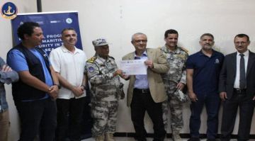 خفر السواحل بعدن يختتم دورة تخصصية لتعزيز مكافحة الجرائم البحرية