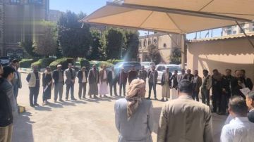 وقفات في العاصمة تأكيدا على الجهوزية للجولة القادمة مع الأعداء وقفات في العاصمة تأكيدا على الجهوزية للجولة القادمة مع الأعداء