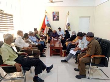 مستشارين الانتقالي يدين الاعتقالات التعسفية لأبناء وادي حضرموت مستشارين الانتقالي يدين الاعتقالات التعسفية لأبناء وادي حضرموت