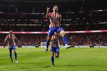 رايو يسحق بدلاء أتليتيكو بثلاثية في الدوري الإسباني وسط احتجاجات