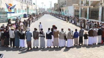 وقفات حاشدة في حجة بذكرى هروب المارينز الأمريكي من صنعاء