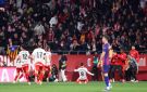 جيرونا يصعق برشلونة.. ويبقي ريال مدريد في الصدارة - ye
