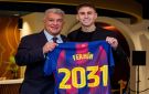 برشلونة يمدد عقد لاعبه فيرمين حتى 2031 - ye