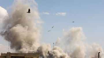 الحرس الثوري الإيراني يعلن مقتل 40 عسكريا أمريكيا جراء ضربة على الإمارات الحرس الثوري الإيراني يعلن مقتل 40 عسكريا أمريكيا جراء ضربة على الإمارات