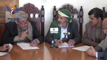 استكمال ترتيبات تدشين إختبارات الشهادة العامة بمحافظة صنعاء استكمال ترتيبات تدشين إختبارات الشهادة العامة بمحافظة صنعاء