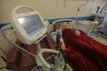 مرضى السرطان في غزة.. معركة البقاء المؤجلة خلف أبواب المعابر المغلقة