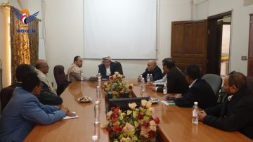 وزير النفط يتفقد الانضباط الوظيفي في هيئتي المساحة الجيولوجية واستكشاف النفط