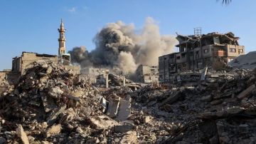 استشهاد اربعة فلسطينين بقصف إسرائيلي وسط وجنوب غزة