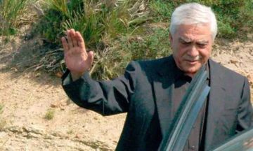 وفاة رئيس عربي يحظى باحترام شعبه! وفاة رئيس عربي يحظى باحترام شعبه!