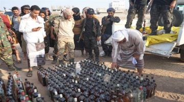 إتلاف 354 قنينة مشروبات كحولية في لحج