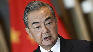 وزير الخارجية الصينية: الصراع في الشرق الأوسط يهدد المصالح الاقتصادية الدولية وزير الخارجية الصينية: الصراع في الشرق الأوسط يهدد المصالح الاقتصادية الدولية