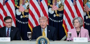 ترامب: ضربنا أكثر من 7000 هدف داخل إيران ترامب: ضربنا أكثر من 7000 هدف داخل إيران