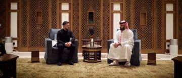 أثناء زيارته للمملكة : زيلينسكي يعلن توقيع اتفاقية تعاون دفاعي مع السعودية