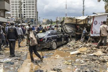 ارتفاع حصيلة القتلى إثر الفيضانات في كينيا إلى 45