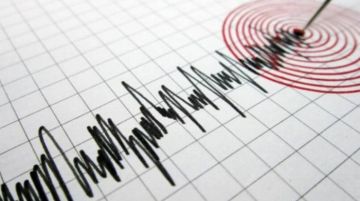 زلزال بقوة 4.6 ريختر يضرب الساحل الشمالي لإيطاليا