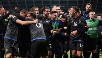 كوسوفو على بعد مباراة واحدة من تحقيق حلم التأهل إلى كأس العالم