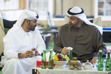 رئيس الإمارات يزور حمد سعيد البلوشي رئيس الإمارات يزور حمد سعيد البلوشي