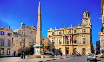 السياحة في آرل: مدينة فرنسية بروح فنية مختلفة