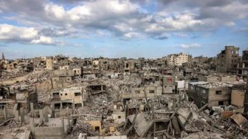 استشهاد مواطن فلسطيني وإصابة آخرين إثر قصف العدو الاسرائيلي وسط قطاع غزة