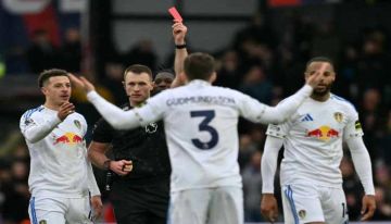 البريميرليج.. إلغاء هدف وضربة جزاء ضائعة وحالة طرد في تعادل كريستال وليدز البريميرليج.. إلغاء هدف وضربة جزاء ضائعة وحالة طرد في تعادل كريستال وليدز