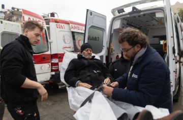 الصحة العالمية: إجلاء 17 مريضا من غزة عبر رفح وتحذير من تدهور النظام الصحي وضرورة فتح مسارات طبية متعددة الصحة العالمية: إجلاء 17 مريضا من غزة عبر رفح وتحذير من تدهور النظام الصحي وضرورة فتح مسارات طبية متعددة