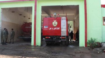 الدفاع المدني بالعاصمة عدن يدعو إلى رفع الاستعداد لمواجهة المنخفض الجوي الدفاع المدني بالعاصمة عدن يدعو إلى رفع الاستعداد لمواجهة المنخفض الجوي