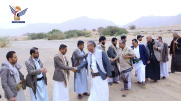 قيادات وزارة الإتصالات تزور المرابطين في الجبهة الجنوبية بمأرب قيادات وزارة الإتصالات تزور المرابطين في الجبهة الجنوبية بمأرب